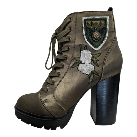 Steve Madden Laurie bootie olive satin Size 7.5 Military combat boot - Picture 7 of 9